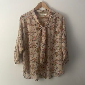 Kimchi Blue Cream Flowy Sheer Pattern Button Down Shirt With Neck Tie Sz Large